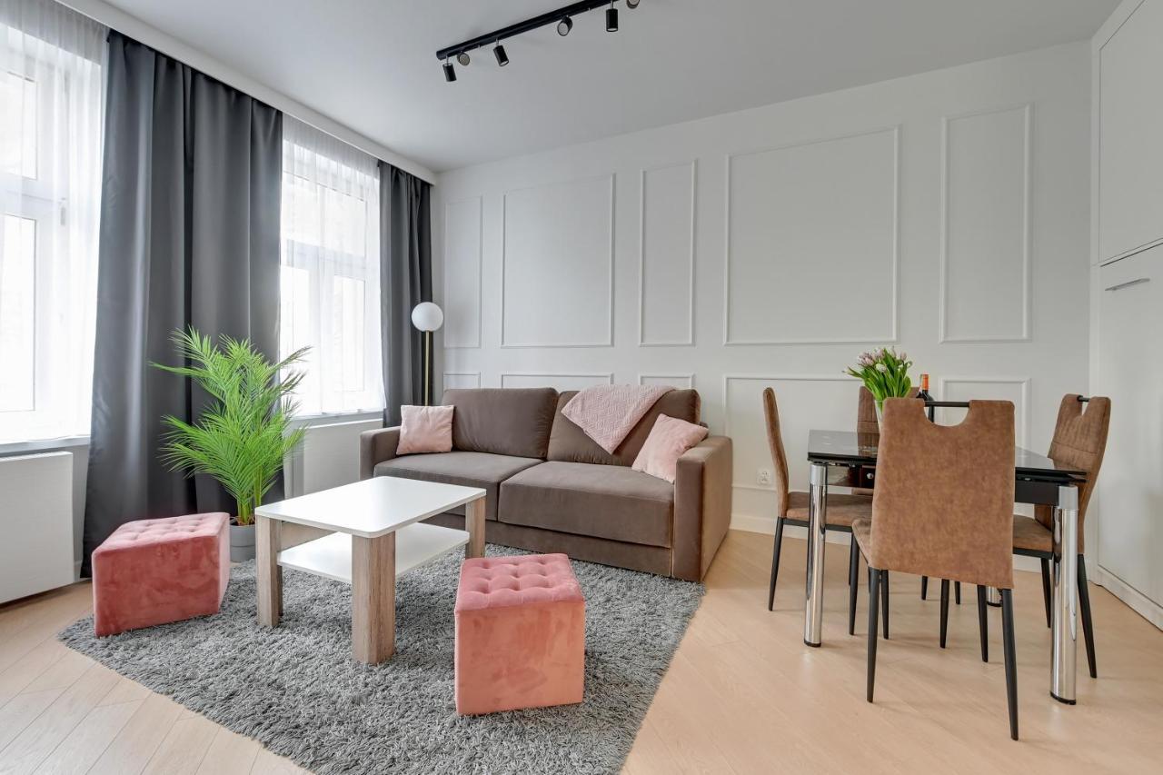 Royal Rose - Premium Beach Apartment سوبوت المظهر الخارجي الصورة